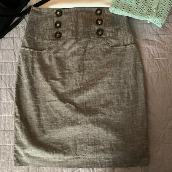 ✨3 for $25✨ A. Byer Pencil Skirt - Picture 2 of 11